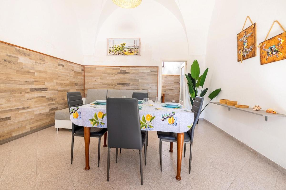 Riviera Dei Cigni - Comfort E Tranquillita Uggiano La Chiesa Buitenkant foto